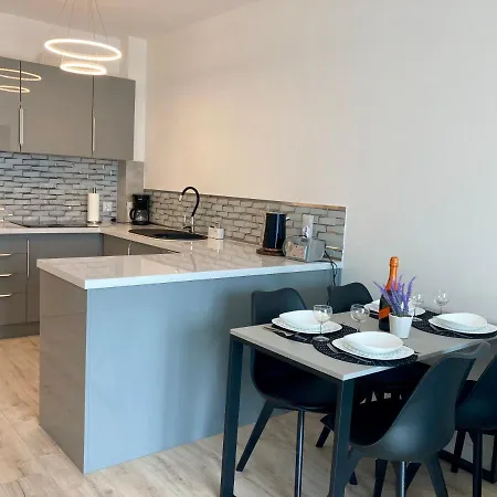 Nr 18 - Wakacyjna 5 Apartamento Mielno (Koszalin)