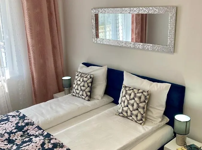 Nr 18 - Wakacyjna 5 * Mielno